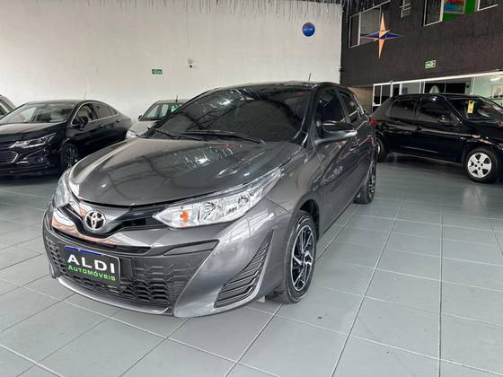 TOYOTA YARIS 2022