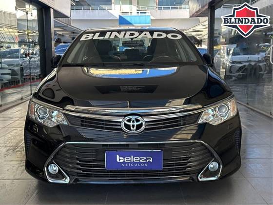 TOYOTA CAMRY 2015