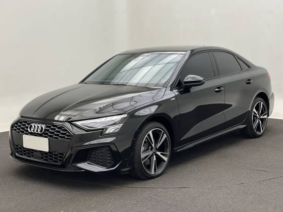 AUDI A3 2024