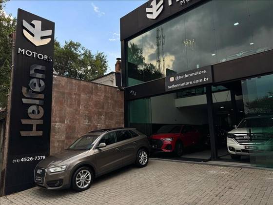 AUDI Q3 2015