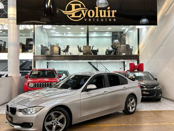 BMW 320i 2014