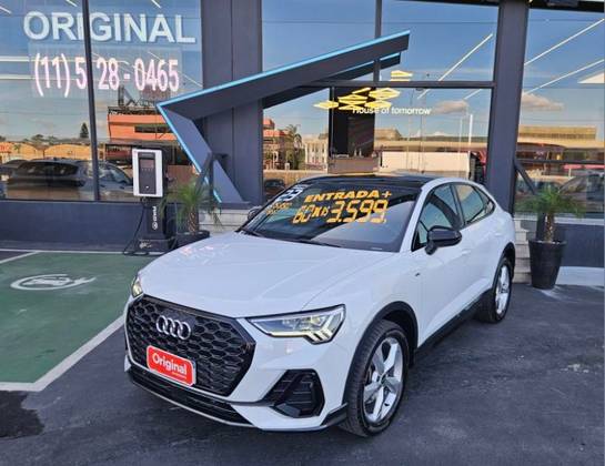 AUDI Q3 2023