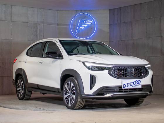 FIAT FASTBACK 2024