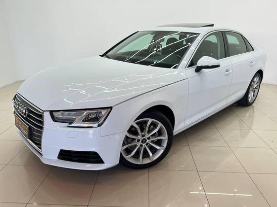 AUDI A4 2017