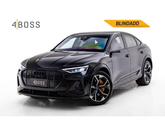AUDI E-TRON 2022