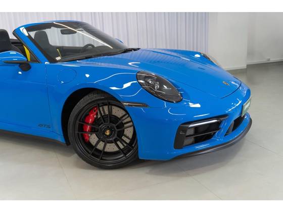 PORSCHE 911 2024