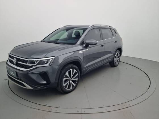 VOLKSWAGEN TAOS 2023