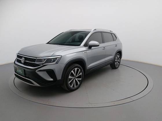 VOLKSWAGEN TAOS 2022