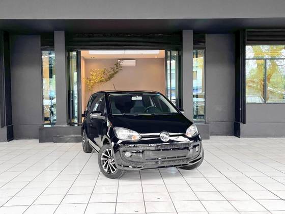 VOLKSWAGEN UP 2015