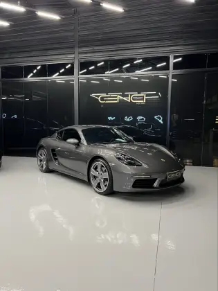 PORSCHE 718 2024
