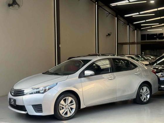 TOYOTA COROLLA 2017