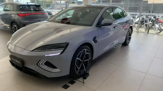 BYD SEAL 2025