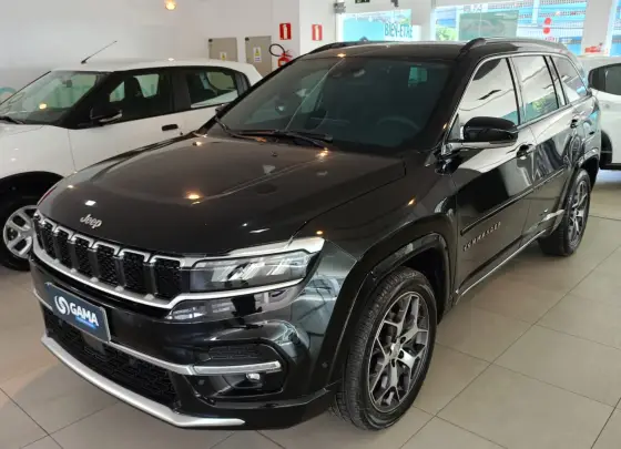 JEEP COMMANDER 2023