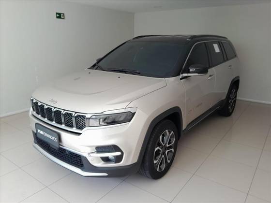 JEEP COMMANDER 2023