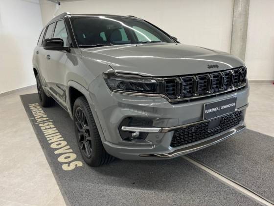 JEEP COMMANDER 2025