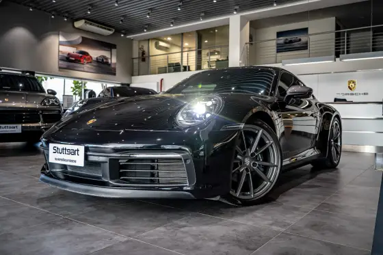 PORSCHE 911 2024