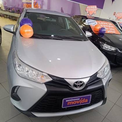 TOYOTA YARIS 2024