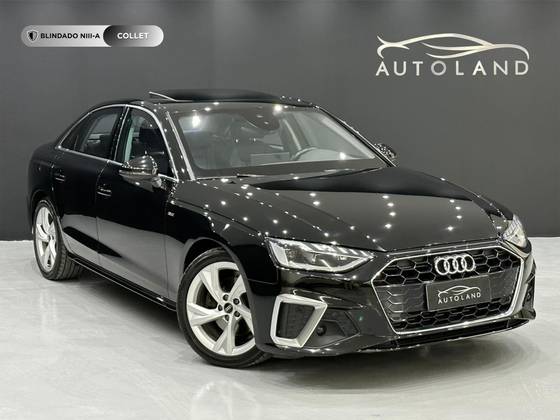 AUDI A4 2021