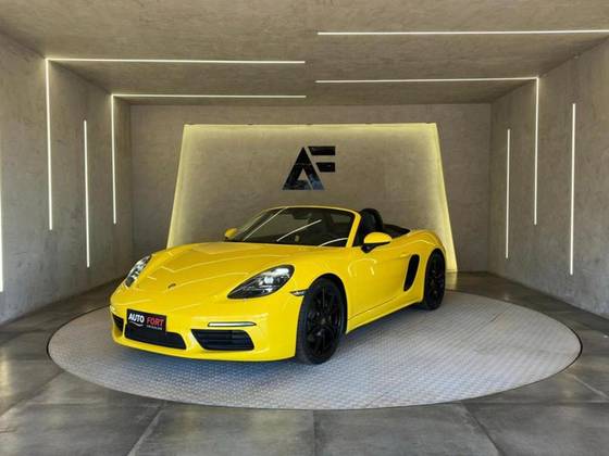 PORSCHE 718 2024