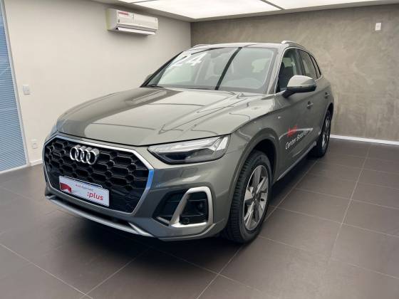 AUDI Q5 2024