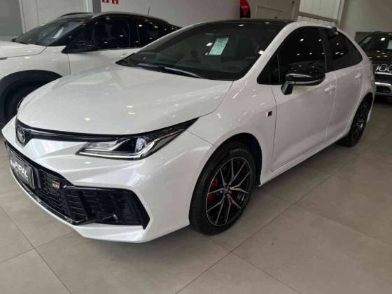 TOYOTA COROLLA 2025