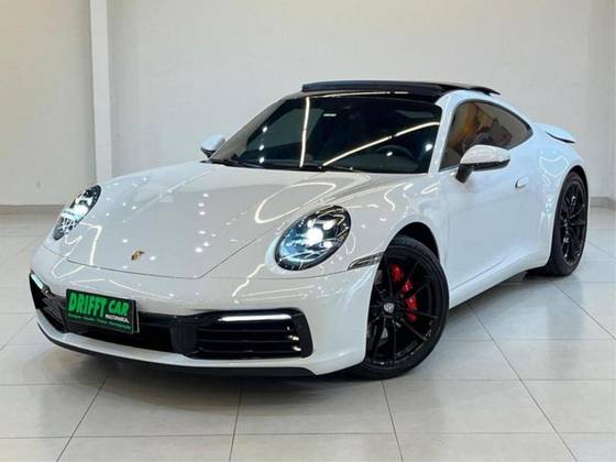 PORSCHE 911 2021