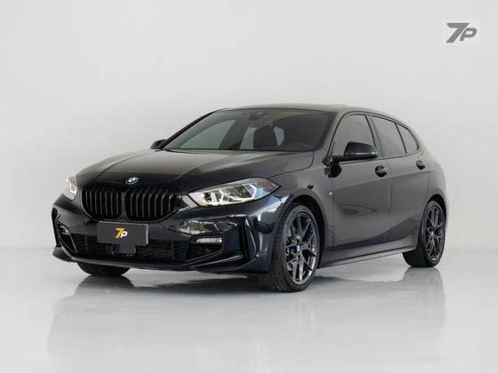 BMW 118i 2023