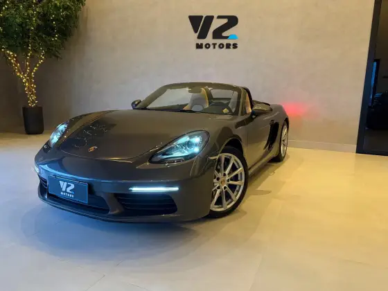 PORSCHE 718 2019