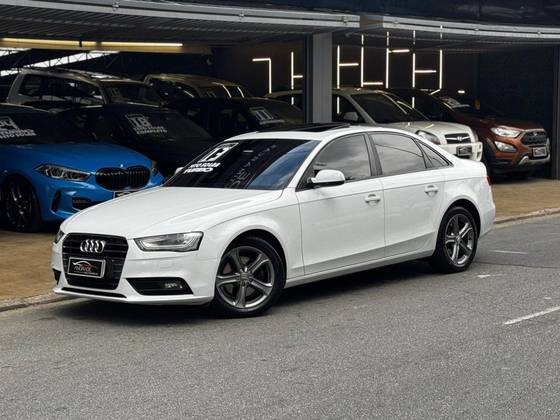 AUDI A4 2013