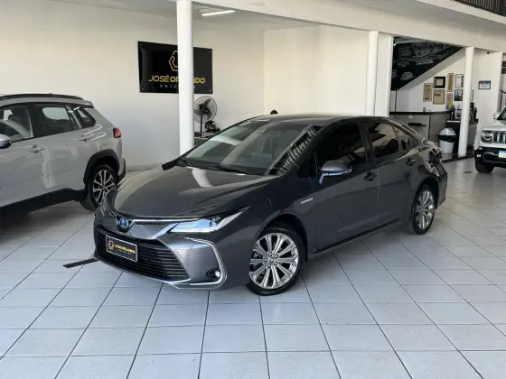 TOYOTA COROLLA 2023