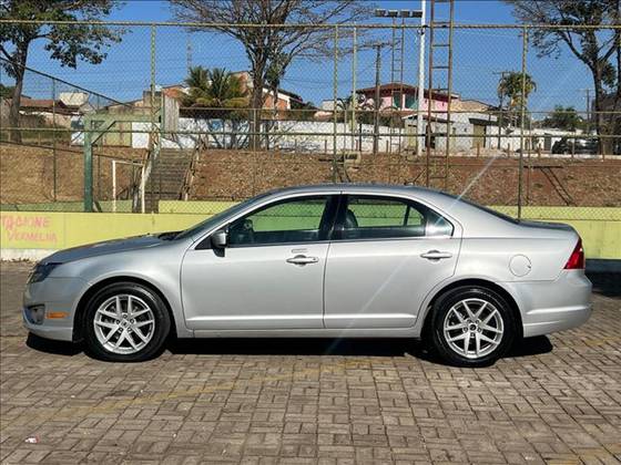 FORD FUSION 2010
