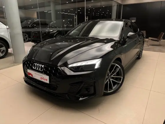 AUDI A5 2024