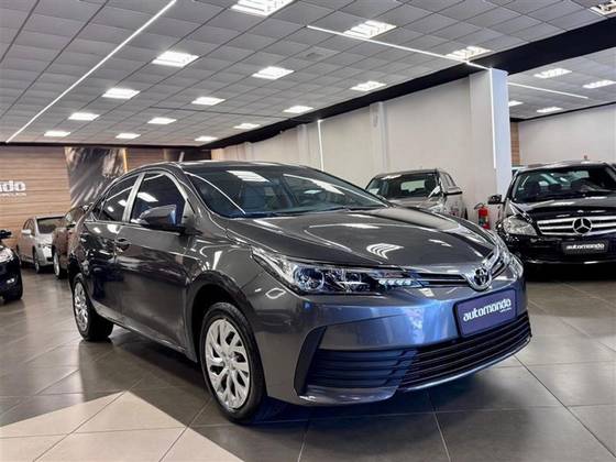 TOYOTA COROLLA 2018