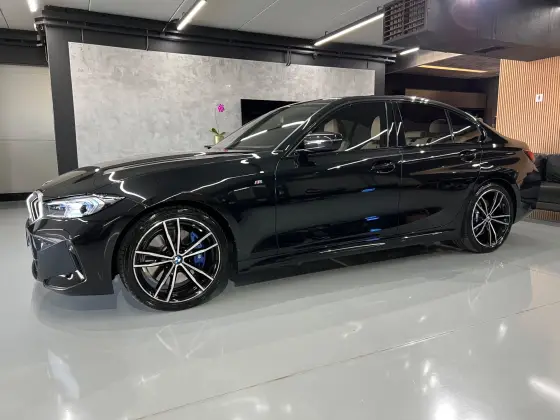 BMW 320i 2023