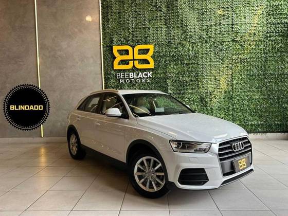 AUDI Q3 2016