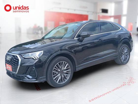 AUDI Q3 2024