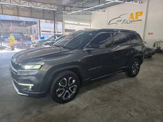 JEEP COMMANDER 2024