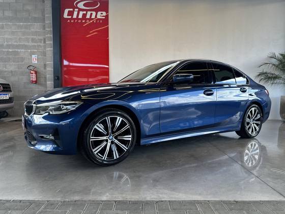 BMW 320i 2022