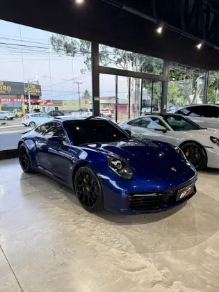 PORSCHE 911 2021
