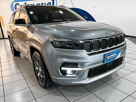 JEEP COMMANDER 2023
