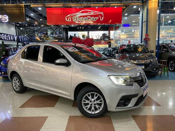 RENAULT LOGAN 2020