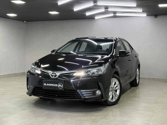 TOYOTA COROLLA 2018
