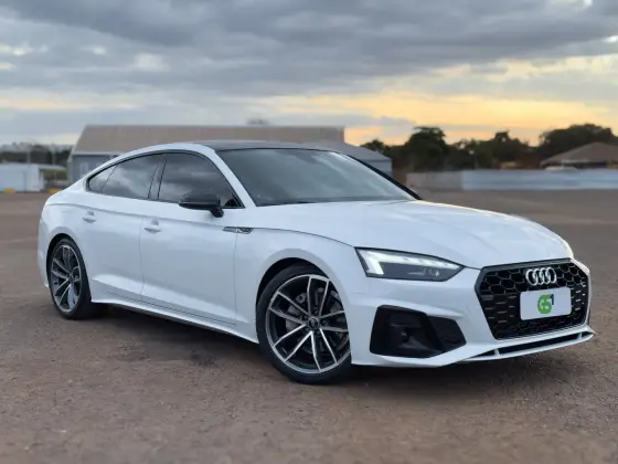 AUDI A5 2024
