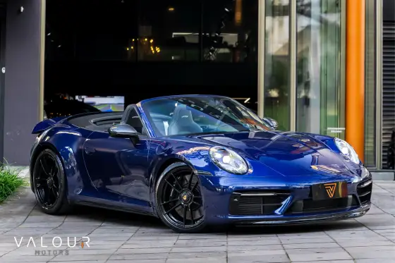 PORSCHE 911 2024