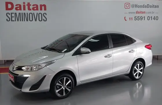 TOYOTA YARIS 2021