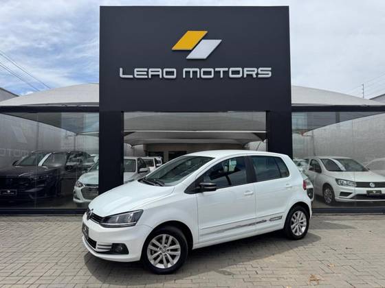 VOLKSWAGEN FOX 2020