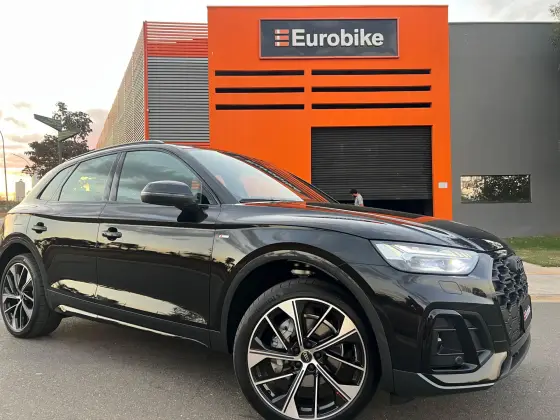 AUDI Q5 2025