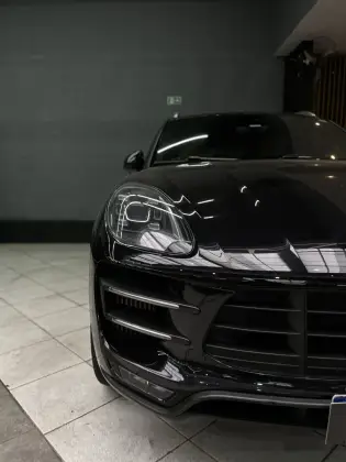 PORSCHE MACAN 2018