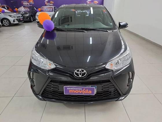 TOYOTA YARIS 2025