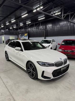 BMW 320i 2023